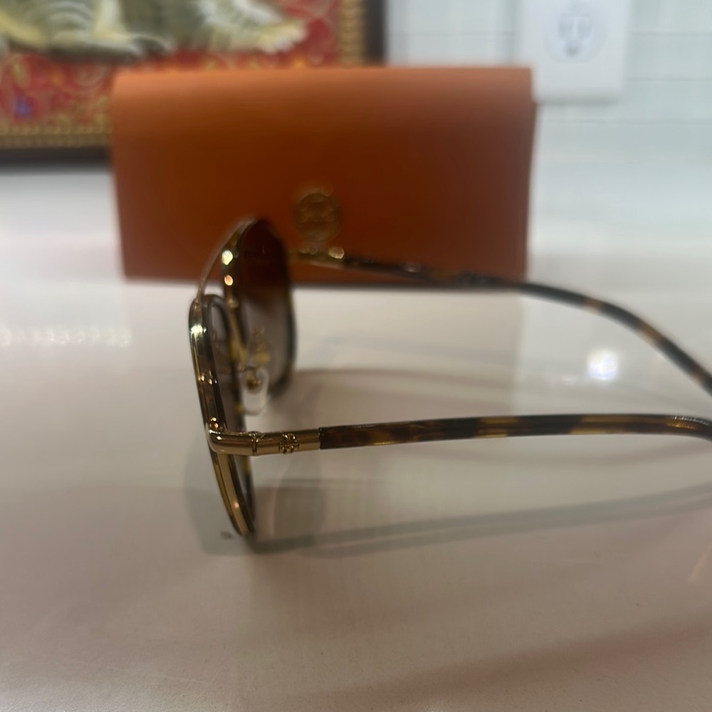 Tory Burch Brown Aviator Sunglasses - Picture 2 of 2